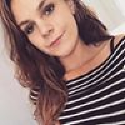 Dana zoekt een Kamer / Huurwoning / Studio / Appartement in Leiden