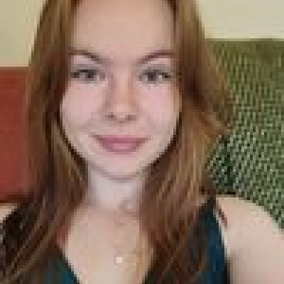 Hillevi  zoekt een Kamer / Huurwoning / Studio / Appartement in Leiden