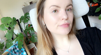 Lara zoekt een Kamer / Huurwoning / Studio / Appartement in Leiden