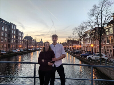 Lara zoekt een Kamer / Huurwoning / Studio / Appartement in Leiden